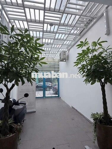 8"🏢 CHO THUÊ NHÀ NGUYÊN CĂN MẶT TIỀN ĐƯỜNG 40 – TÂN QUY ĐÔNG
