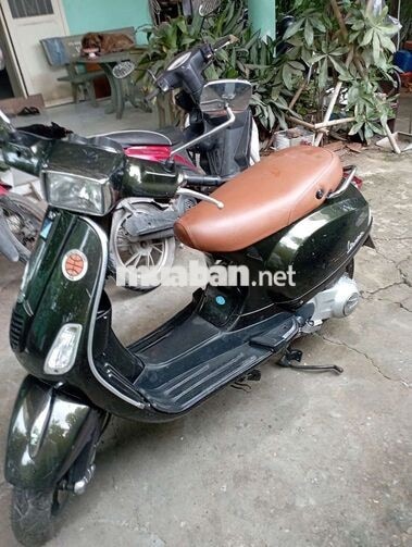 Piaggio Vespa LX Xanh rêu