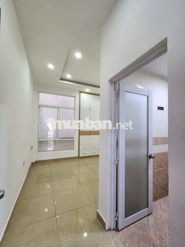 NHÀ TRỆT LỬNG 2 LẦU HẺM 520 QL 13