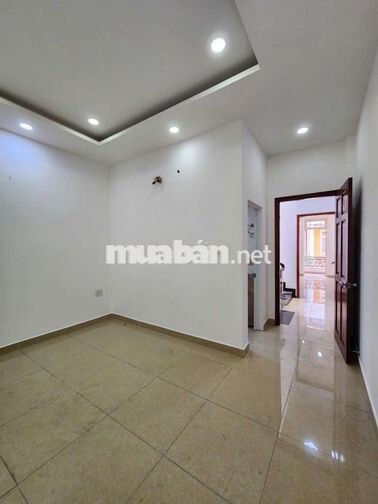 NHÀ TRỆT LỬNG 2 LẦU HẺM 520 QL 13