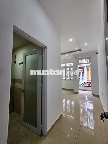 NHÀ TRỆT LỬNG 2 LẦU HẺM 520 QL 13