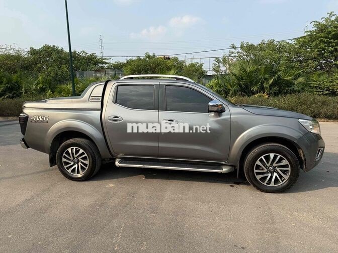 Nissan Navara 2015 VL 2.5 AT Xám