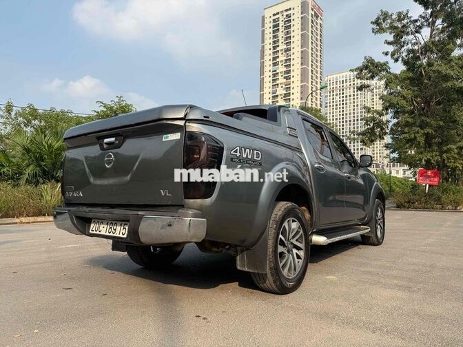 Nissan Navara 2015 VL 2.5 AT Xám