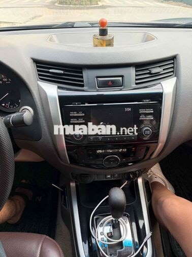 Nissan Navara 2015 VL 2.5 AT Xám