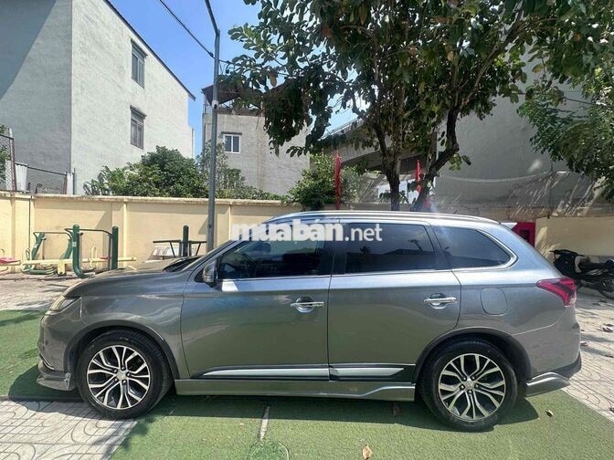 Mitsubishi Outlander 7 chỗ 2.4 bản full nhập Nhật