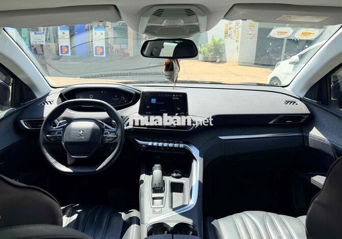 Peugeot 5008 2018 7 chỗ