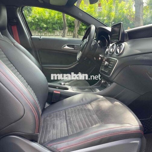 Mercedes-Benz GLA 250 2015 4MATIC 69000 km Nâu