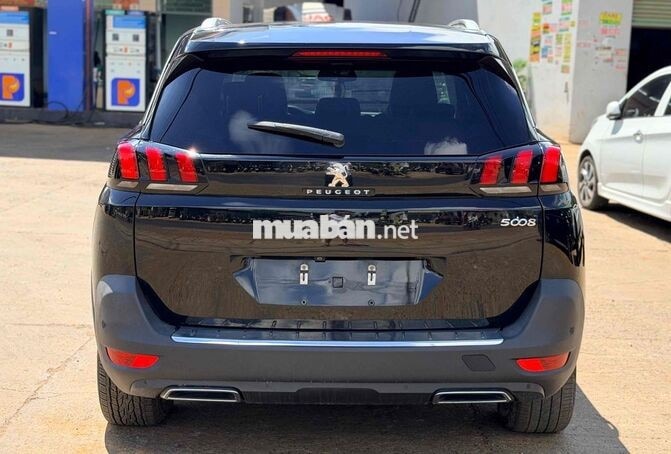 Peugeot 5008 2018 7 chỗ
