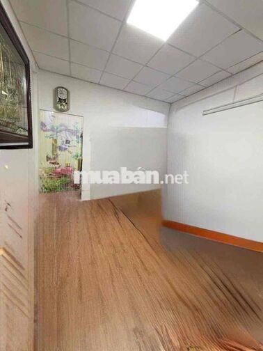 Chung cư Hẻm 63 Gò Dầu lầu 4 thang bộ ,1pn,1pk,1wc nhà mới sạch sẽ