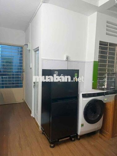 Chung cư Hẻm 63 Gò Dầu lầu 4 thang bộ ,1pn,1pk,1wc nhà mới sạch sẽ