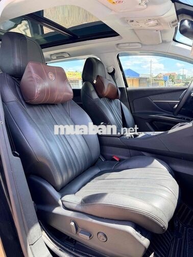 Peugeot 5008 2018 7 chỗ