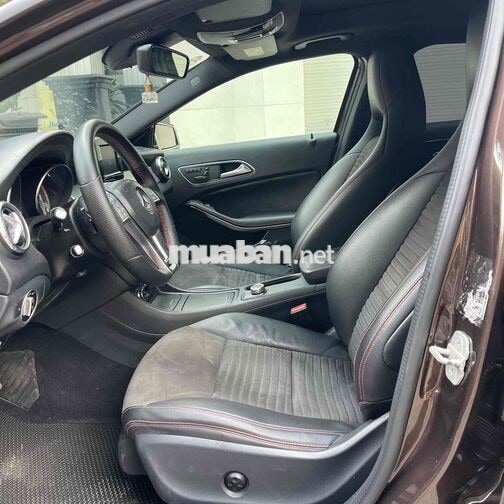 Mercedes-Benz GLA 250 2015 4MATIC 69000 km Nâu