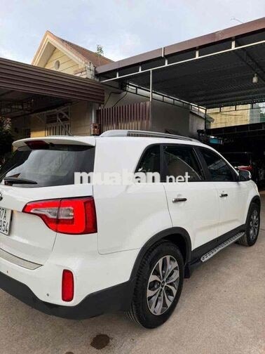KIA Sorento 2016 Trắng 7 vạn km