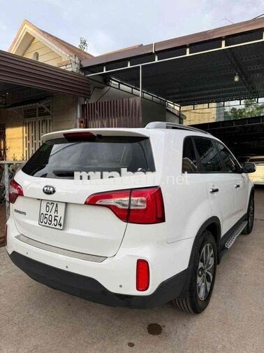 KIA Sorento 2016 Trắng 7 vạn km