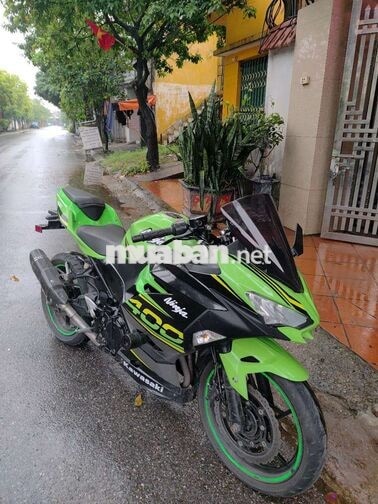 Kawasaki Ninja 400 2018 40.000km Xanh lá đen