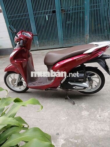 HONDA VISION MÀU ĐỎ xe đẹp  zin êm  như hình 