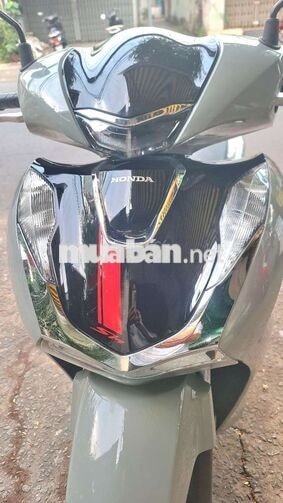 Honda SH 160 2023 màu xám xi măng như xe thùng