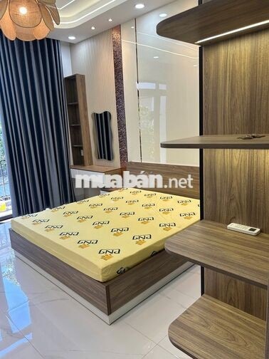 Cho thuê nhà mới trệt 2 lầu Nguyễn Văn Khối P.9 full nội thất giá 13tr