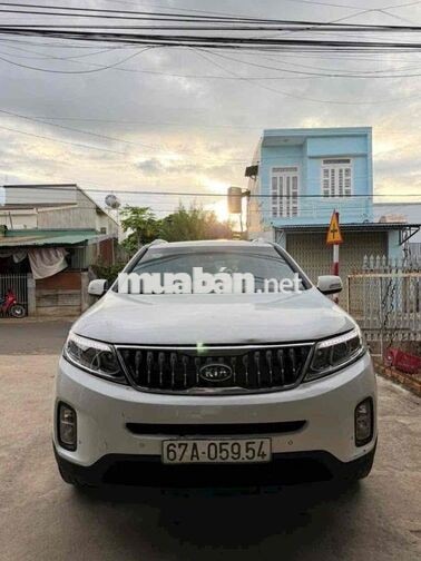 KIA Sorento 2016 Trắng 7 vạn km