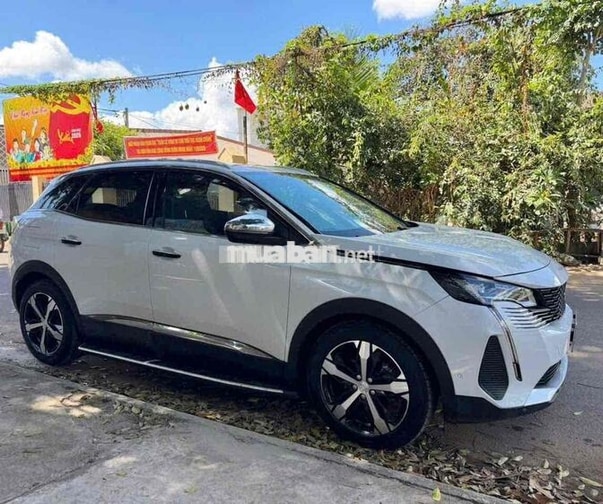 Peugeot 30***0km trắng