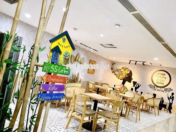 CHỖ NGỒI CỐ ĐỊNH P. BẾN THÀNH CHỈ TỪ 2 TRIỆU/1 PAX