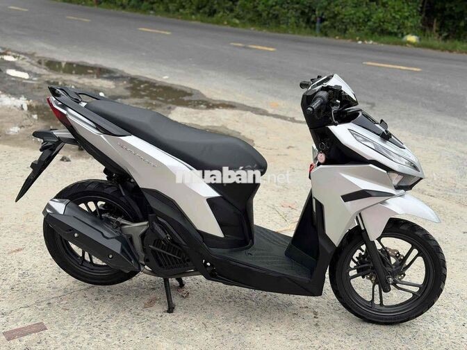 Honda Vario 125 2023 màu Bạc