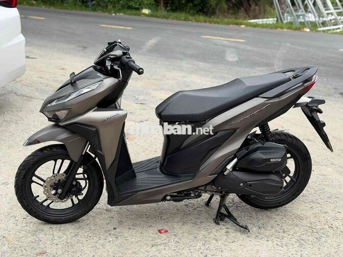 Honda Vario 150 14396 km màu Xám