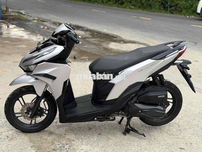 Honda Vario 125 2023 màu Bạc