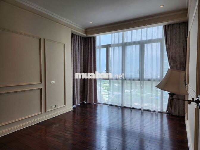 Duplex Thuận Việt, Lý Thường Kiệt, Quận 11 diện tích: 200m2 4pn - 3wc