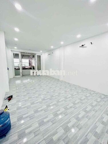 Cho thuê nhà MỚI ĐẸP MẶT TIỀN HOÀNG VĂN THỤ TB 4x17m 3 Lầu giá 25triệu