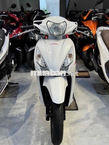 Honda Vision 2020 màu trắng