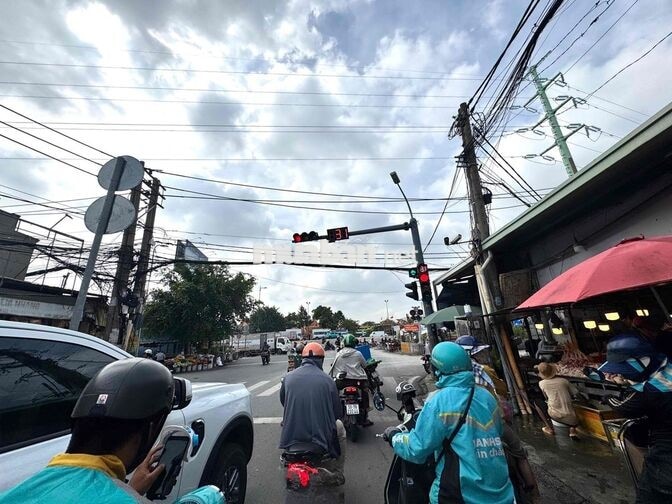 TÌM NHÀ HIỆP BÌNH CHÁNH GIÁ 4 TỶ NHỈNH, GẦN CHỢ HIỆP BÌNH, VẠN PHÚC CI
