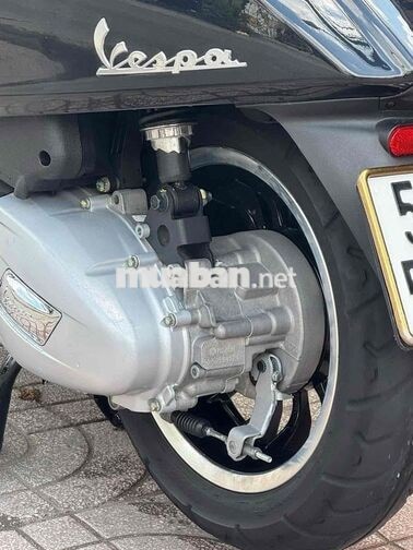 Piaggio Vespa Sprint 2021 125cc đen