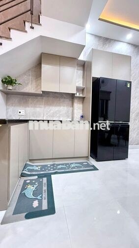 Bán nhà 3 tầng Hoàng Diệu, Hải Châu, Đà Nẵng, 55m2, 4PN