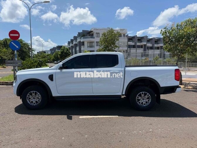 Ford Ranger Xls 2024 2.0L 4x2 AT Odo Chuẩn 4van