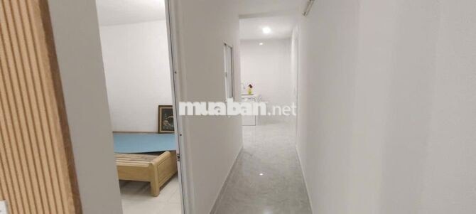 ngay bên cạnh siêu thị MEGA – thuận tiện đi lại, mua sắm và sinh hoạt.