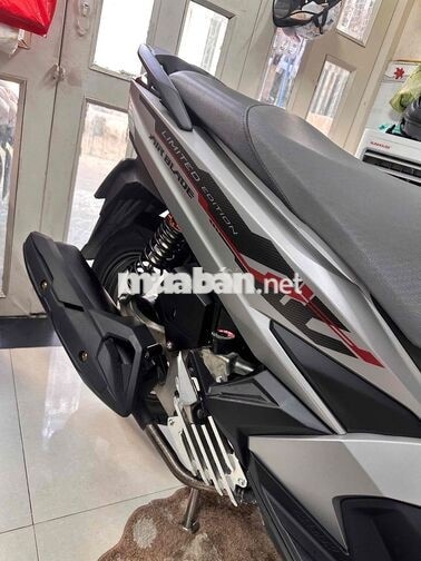 Honda Air Blade 2016 xám đen