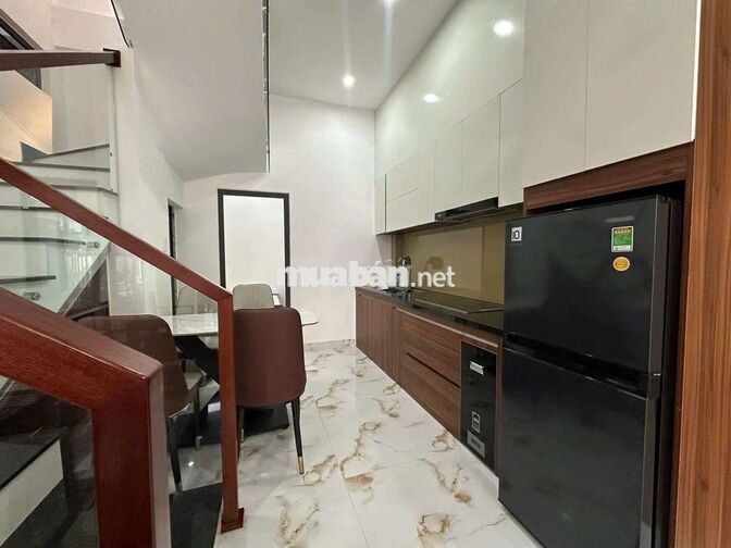 Cho Thuê Nhà 2 tầng mặt tiền đường Quách Xân
