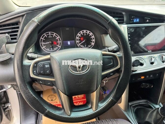 Innova 2.0E 2020 | 135.339 km | Bạc | Giá Còn TL