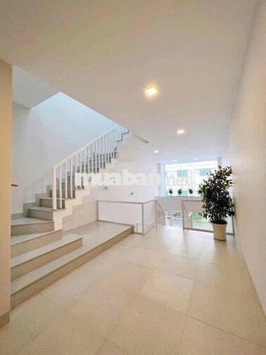 CHO THUÊ NHÀ 2 LẦU MỚI ĐẸP KHU DÂN CƯ HƯNG PHÚ
