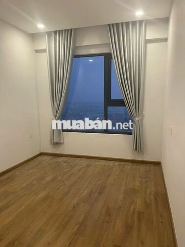 Chính chủ căn 2PN - 72m2 giá lỗ 300tr. tầng đẹp view đẹp
