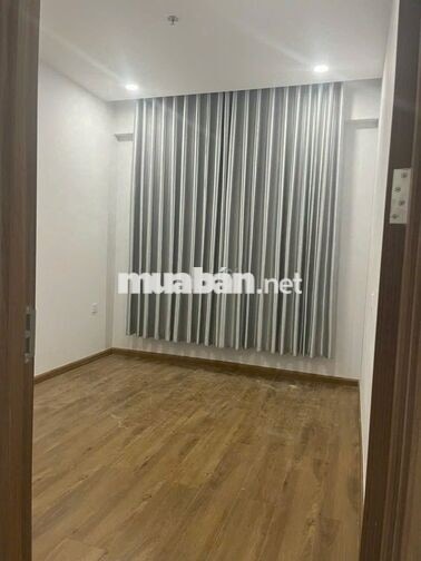 Chính chủ căn 2PN - 72m2 giá lỗ 300tr. tầng đẹp view đẹp