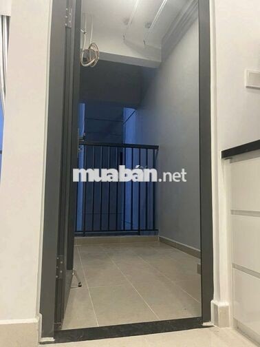Chính chủ căn 2PN - 72m2 giá lỗ 300tr. tầng đẹp view đẹp