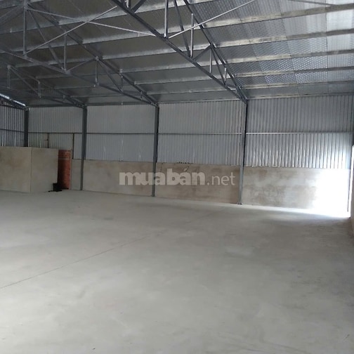 Cho thuê nhà xưởng 400m2 đường Thạnh Xuân 25