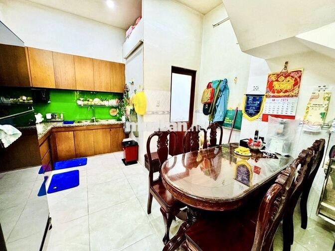 Bán Nhà Đầu Cầu Chánh Hưng 2 Tầng 47m2-SHR ngang 4m chỉ 4.2 tỏi