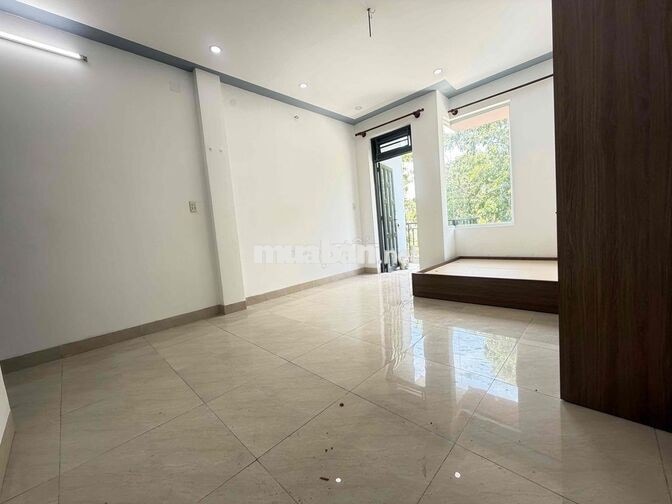 Bóc SEAL SIÊU PHẨM NGAY AEON TÂN PHÚ