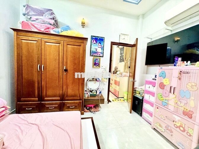 Bán Nhà Đầu Cầu Chánh Hưng 2 Tầng 47m2-SHR ngang 4m chỉ 4.2 tỏi