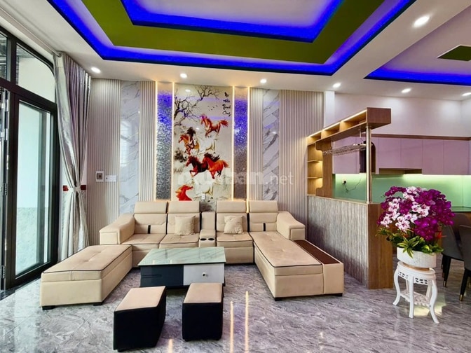 Chỉ với 1T990 sở hữu ngay nhà phố sân vườn 110m2,cách Cầu Lớn 700M