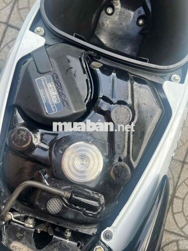 Honda Wave 125i màu Trắng đỏ