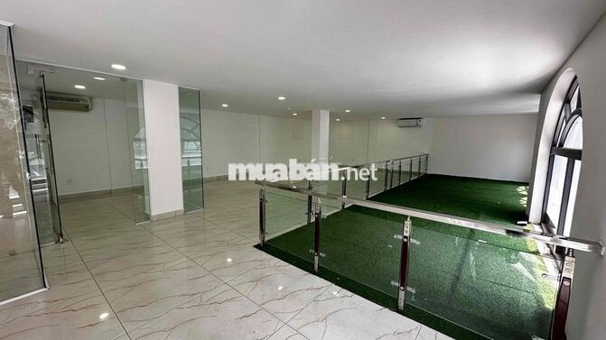 VĂN PHÒNG 90m2 Vĩnh Khánh Q4, gần Tôn Đản
